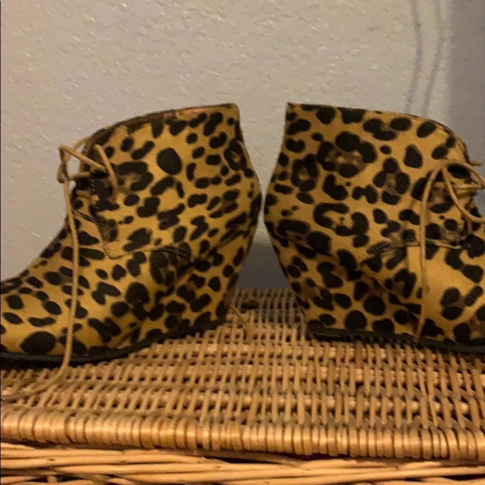 Bella Marie high heeled shoes/booties - Picture 2 of 5